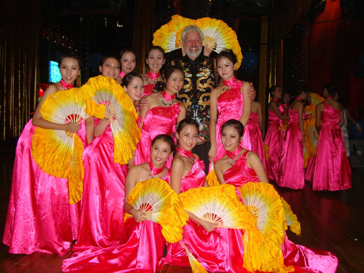 Ah, the joys of hanging out backstage.  Performance group at the new Municipal Hall, Wuxi, China